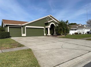 10456 Crestfield Dr, Riverview, FL 33569