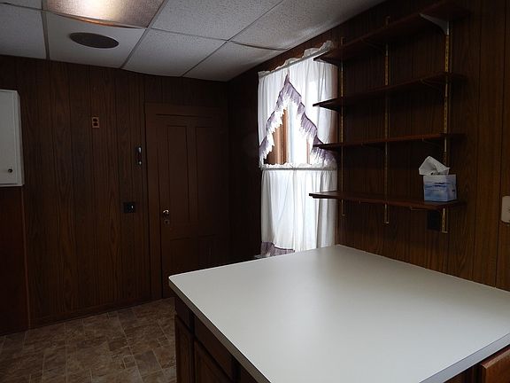 2nd image of 125 Park St