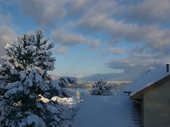 Rare Snow in Mukilteo