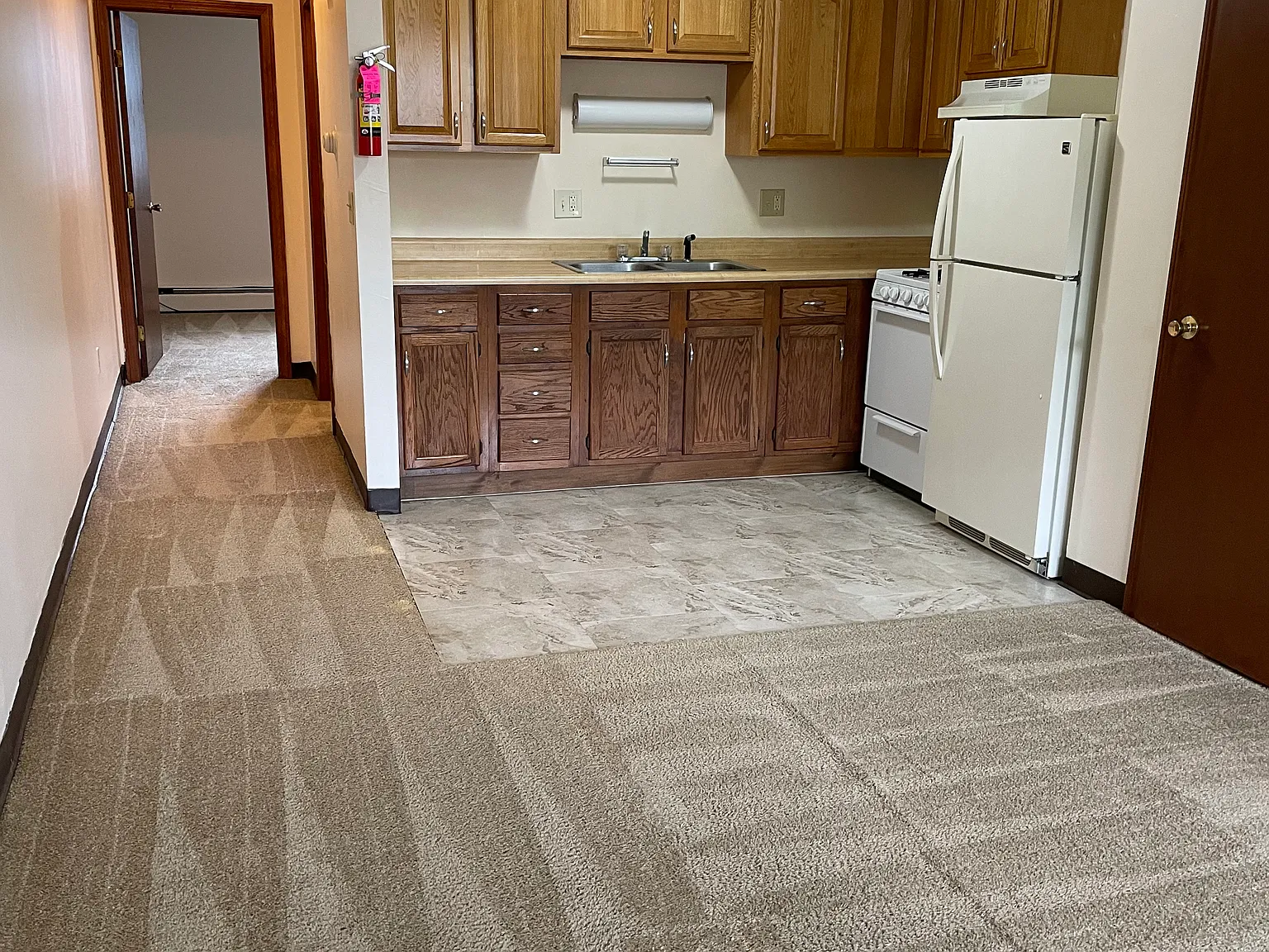 1 bed, 550 sqft, $1,350 — Photo 3