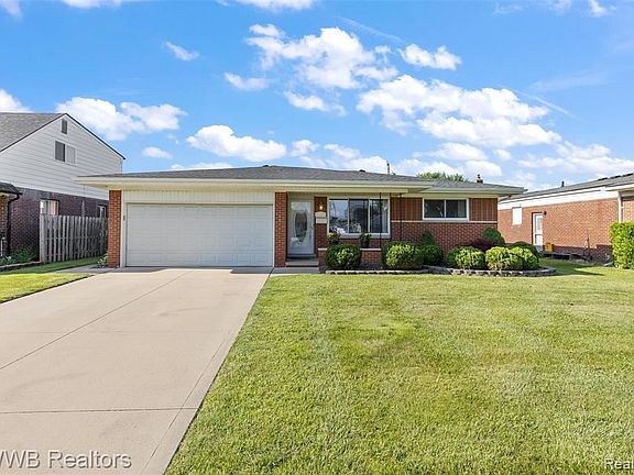 2nd image of 12207 Corvair Dr