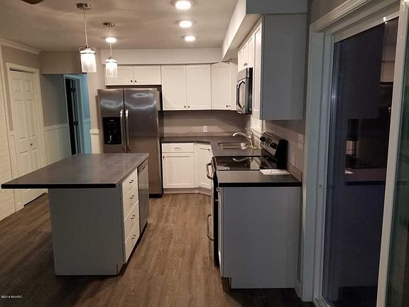 4th image of 3560 144th Ave