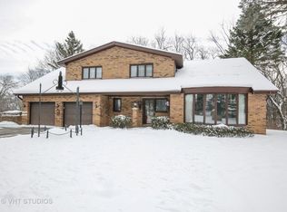 35W253 Forest Dr, West Dundee, IL 60118