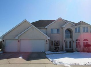 3807 Marilyn Dr, Richton Park, IL 60471