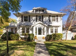 89 Sagamore Ave, Medford, MA 02155