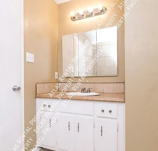 7436 Hitching Post Dr — Photo 23
