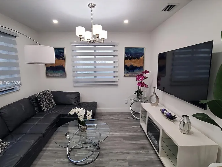 3021 SW 27th Ln #3031 — Photo 5