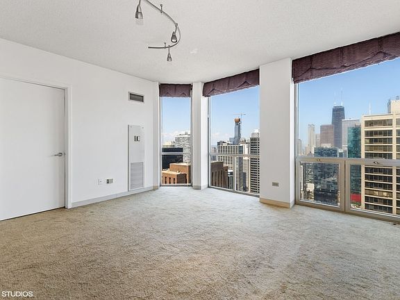 3rd image of 222 N Columbus Dr APT 4306