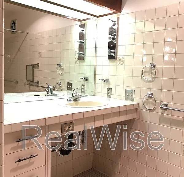 7730 SW Eaker Pl — Photo 15