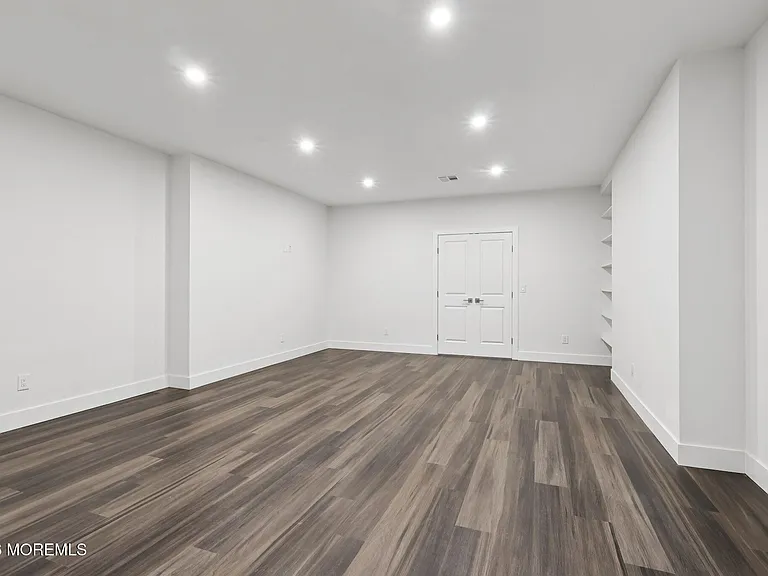 2 Dogleg Ln — Photo 23