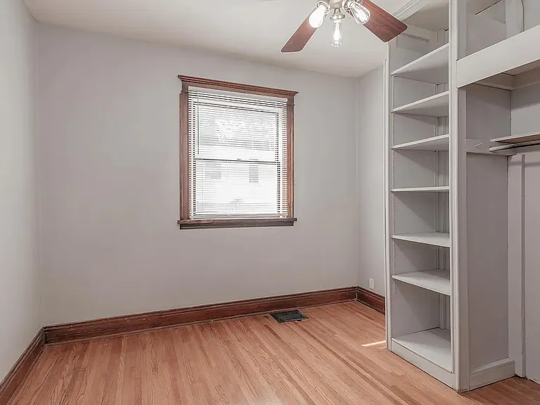 2025 F St #1 — Photo 4