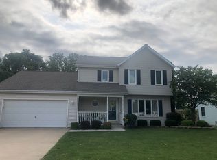 842 Thornberry Dr, Ottawa, IL 61350