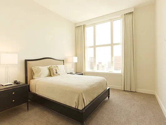 Sold by Sotheby's International Realty | media 9
