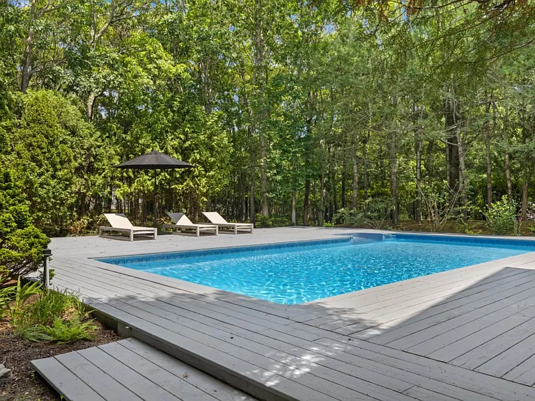 24 Quogue Riverhead Rd — Photo 20