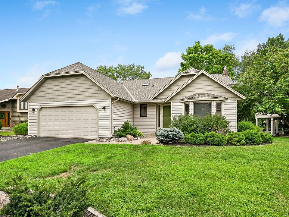 1st image of 14624 Hanover Ln