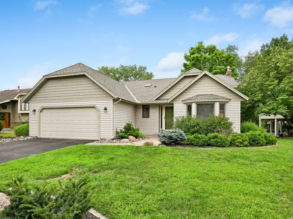 14624 Hanover Ln, Apple Valley, MN 55124
