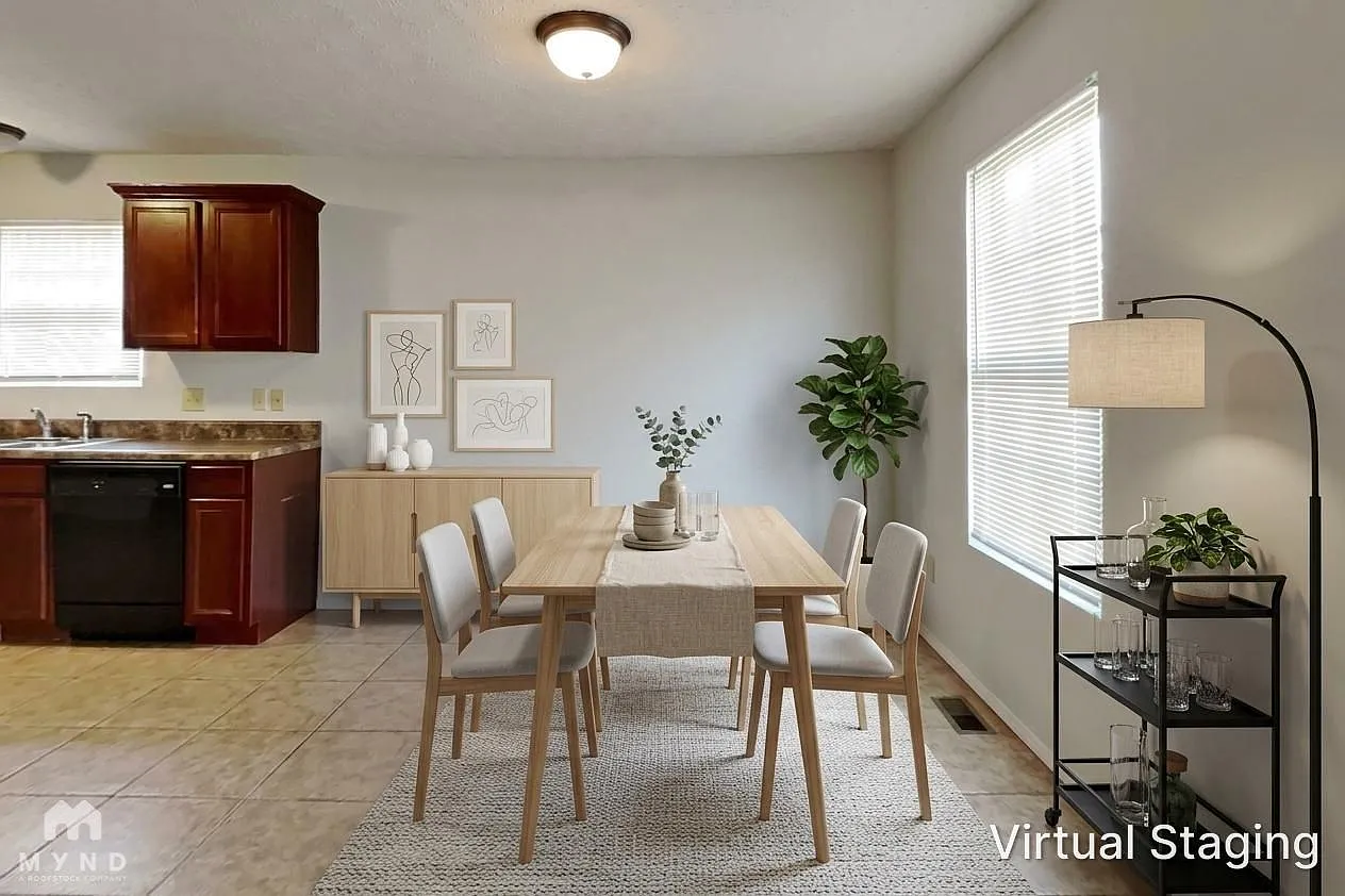 3 bed, 2.0 bath, 1383 sqft, $1,549 — Photo 3