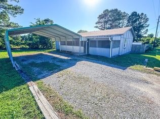 109 SE Freeman St, Canadian, OK 74425