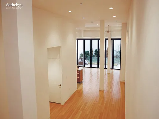 Rented by Sotheby's International Realty | media 3