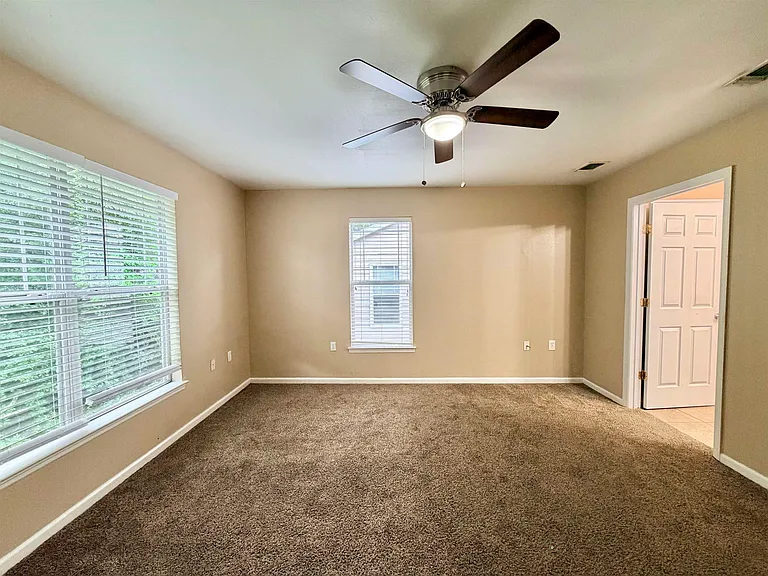 2400 Fred Smith Rd #207 — Photo 18