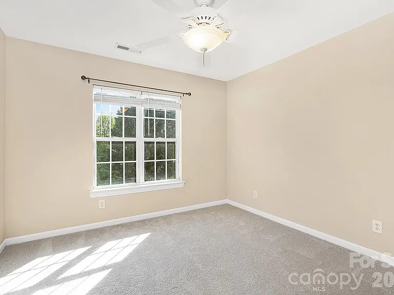 5110 Dragonfly Ln — Photo 33
