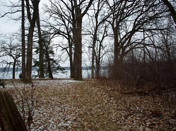 53 E Lakeview Ave, Round Lake Beach, IL 60073