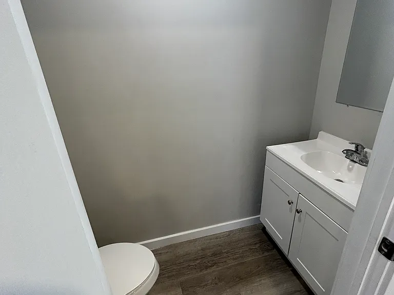 2879 N Dearborn St #2 — Photo 4