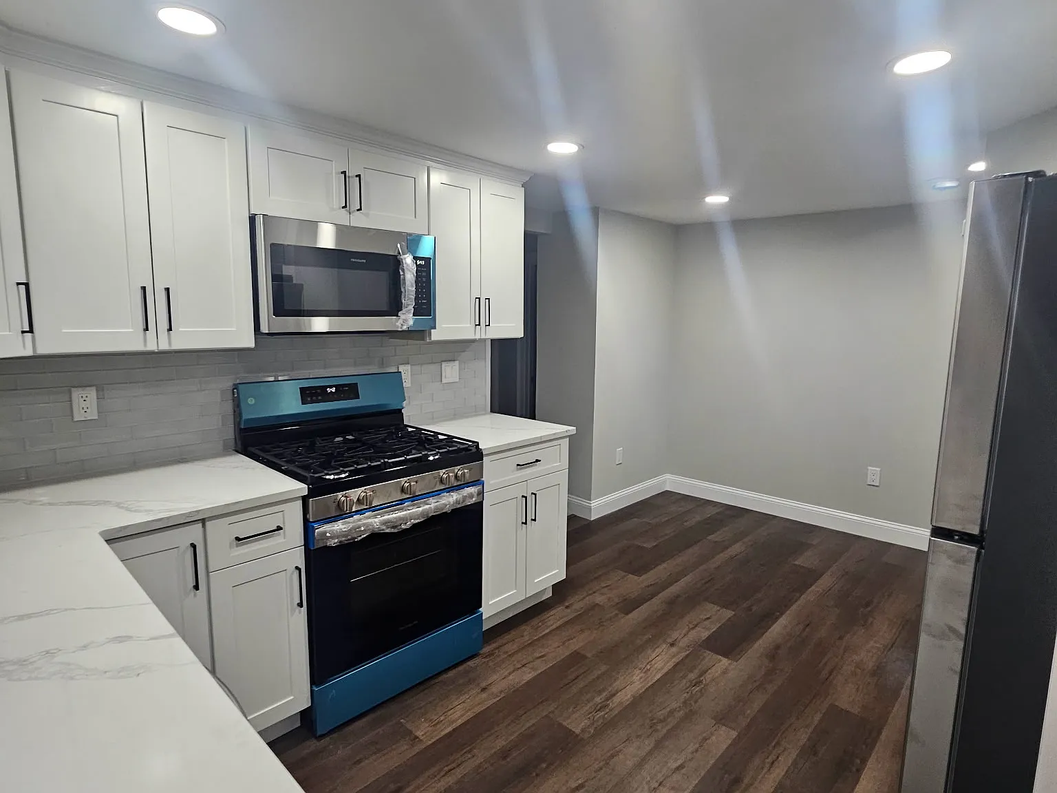 2 bed, 1300 sqft, $4,800 — Photo 4