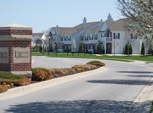 12185 Pebble St UNIT 100, Fishers, IN 46038