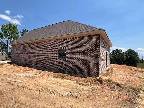 4th image of 563 Moselle Seminary Rd