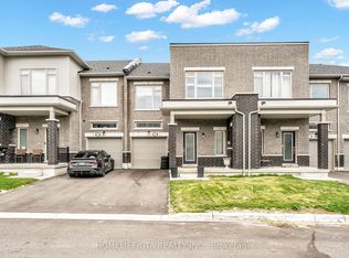 1112 Cameo St, Pickering, ON L1X 0L7