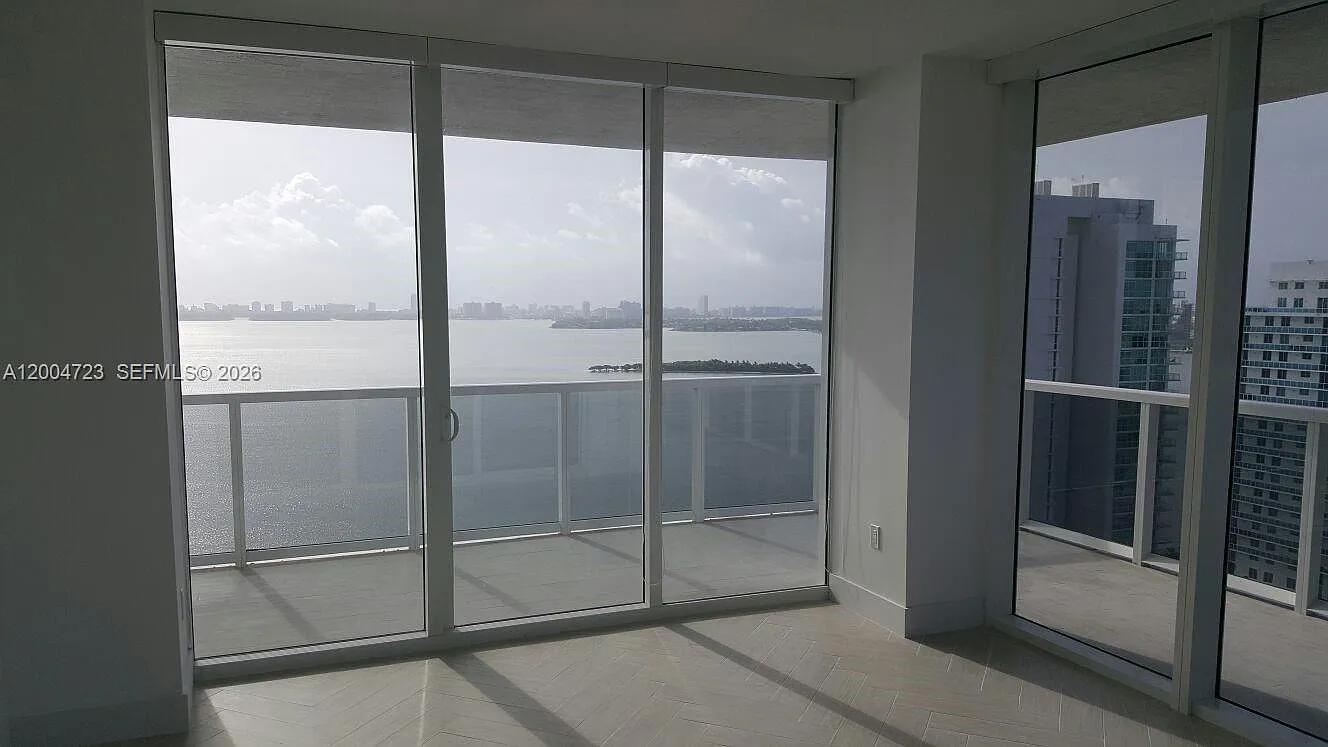 Bay House Miami Condo — Photo 3