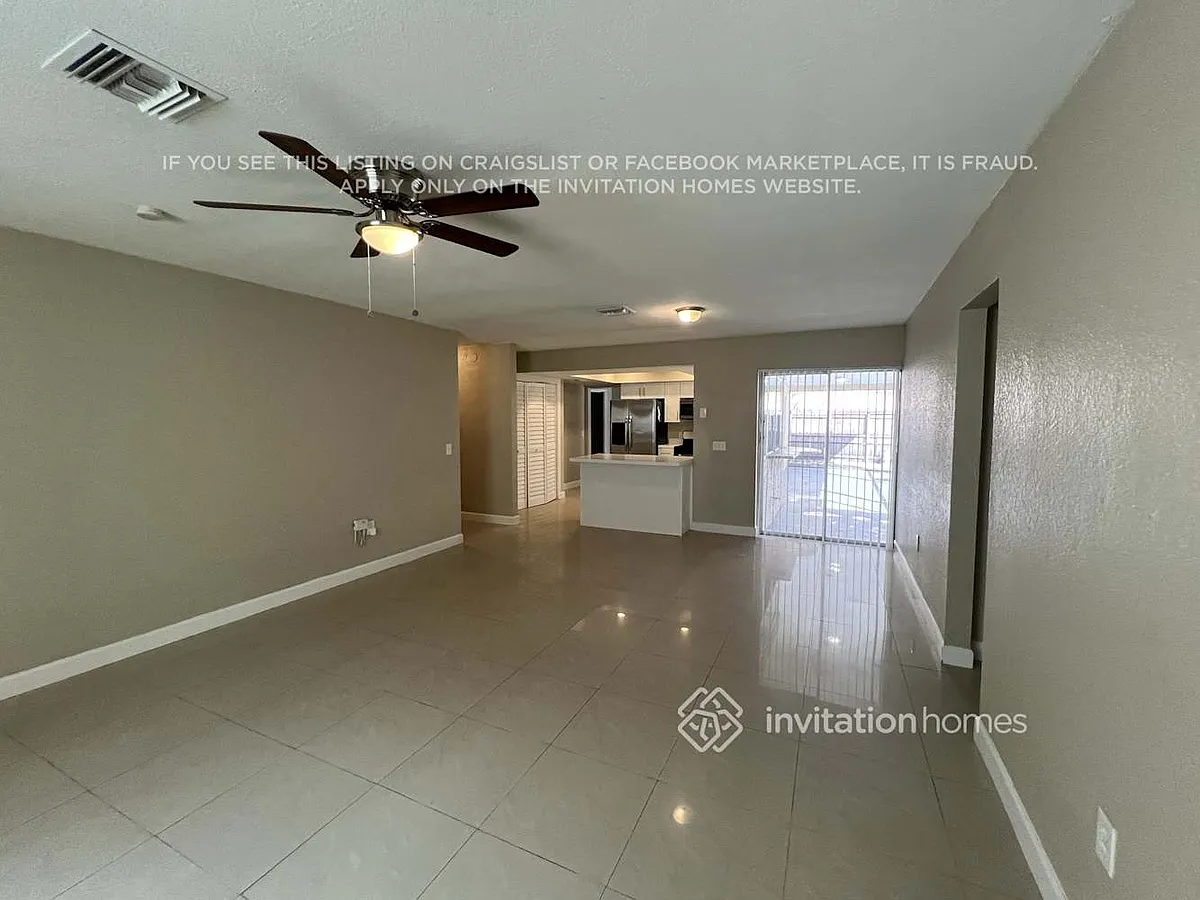 Building Photo - 11830 NW 30th Pl