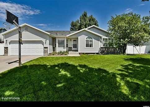 1st image of 6080 W Park Ln