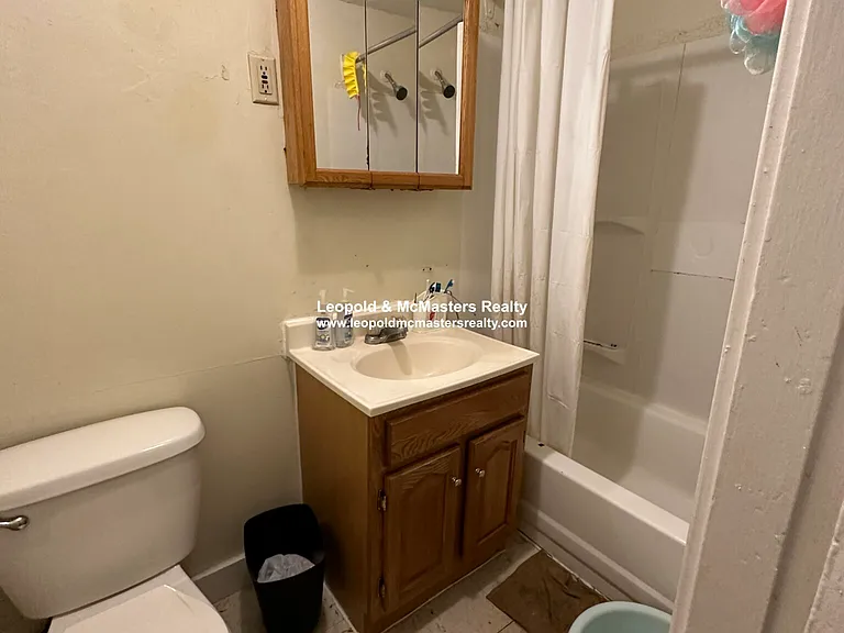 South Huntington Apartments — Photo 16