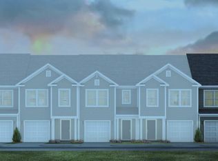 523 Golden Embers Way, Summerville, SC 29486