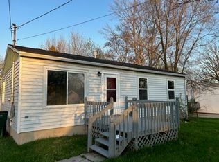 4925 Palmer St, Lansing, MI 48910