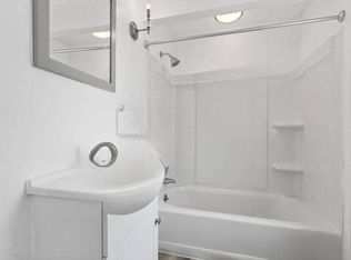 340 Bank St #188, Sewickley, PA 15143