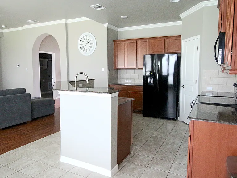 5917 Worthing Dr — Photo 18
