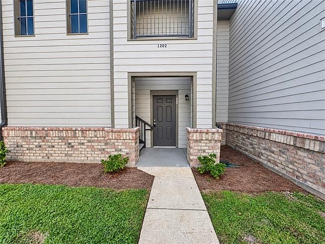 1st image of 350 Emerald Forest Blvd APT 1102