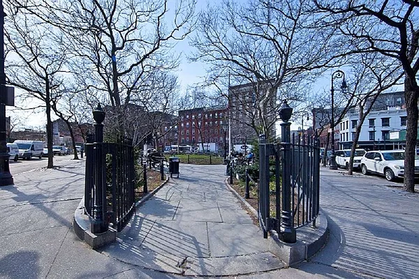 Sold by Corcoran | media 23