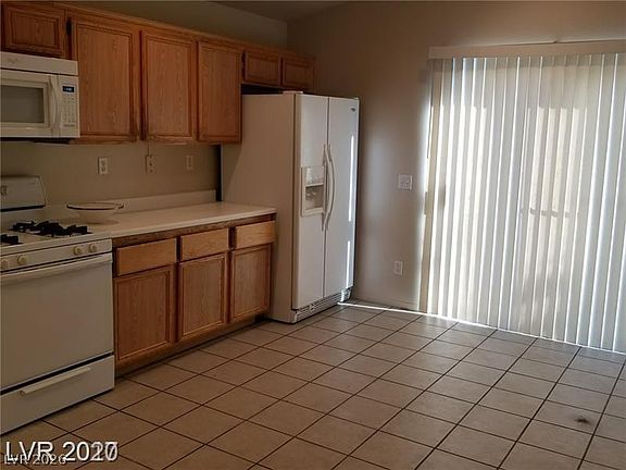 4th image of 9601 Christine View Ct