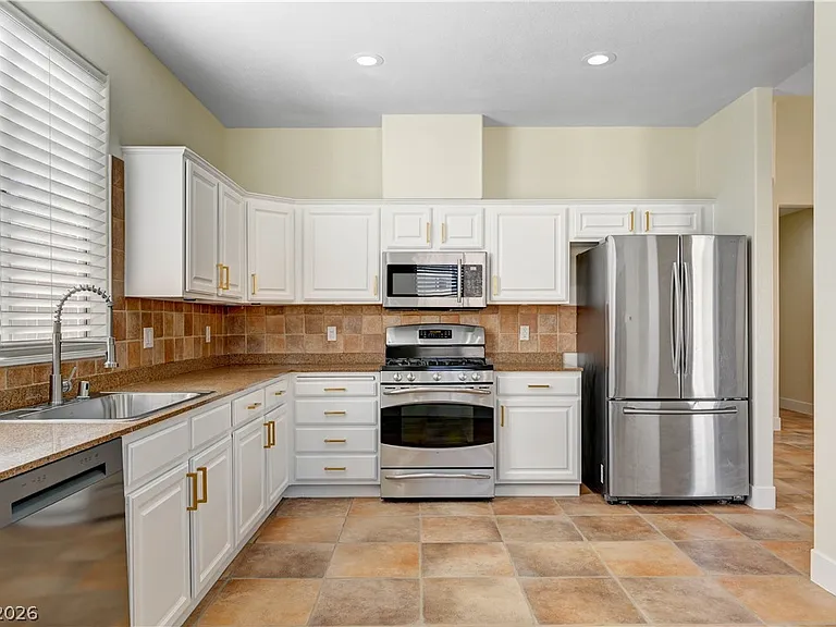 9016 Pine Mission Ave — Photo 37