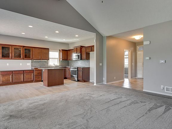1397 Ohm St, Council Bluffs, IA 51503 | Zillow
