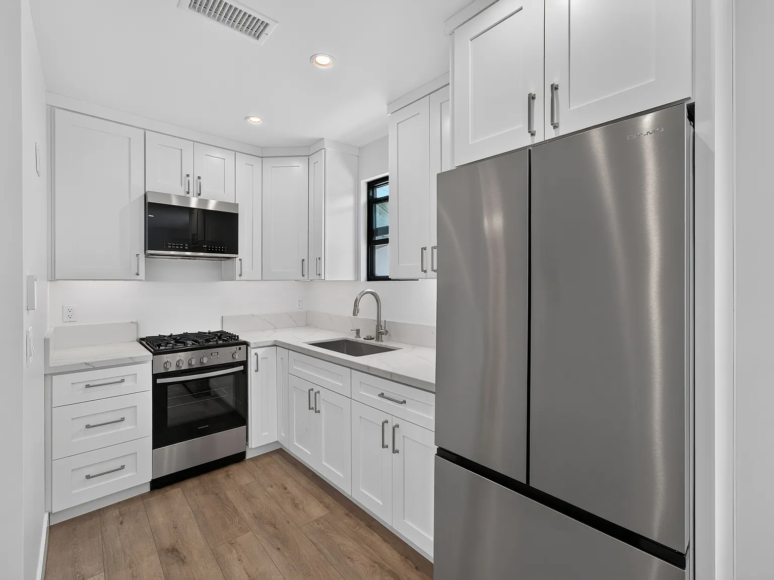 227 Avenida Serra — Photo 3