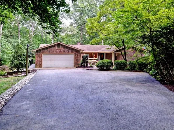 123 Quaker Meeting House Rd, Williamsburg, VA 23188