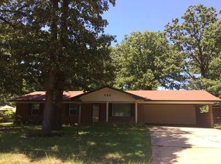 705 Camille Dr, Longview, TX 75604