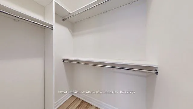 9085 Jane St #208 — Photo 19