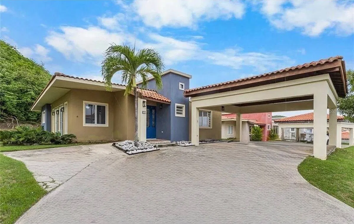 4 bed, 3.0 bath, 2080 sqft, $3,200 — Photo 1