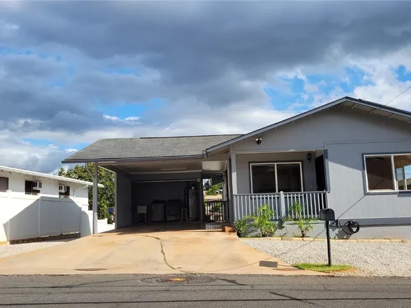 1499 Hoohaku St, Pearl City, HI 96782